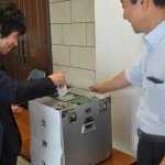 入場前に参議院選を前にした模擬投票を行いました