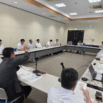 会場-1