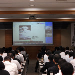 講演中①