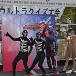 仮面ライダーの敵(?)ショッカーと記念撮影