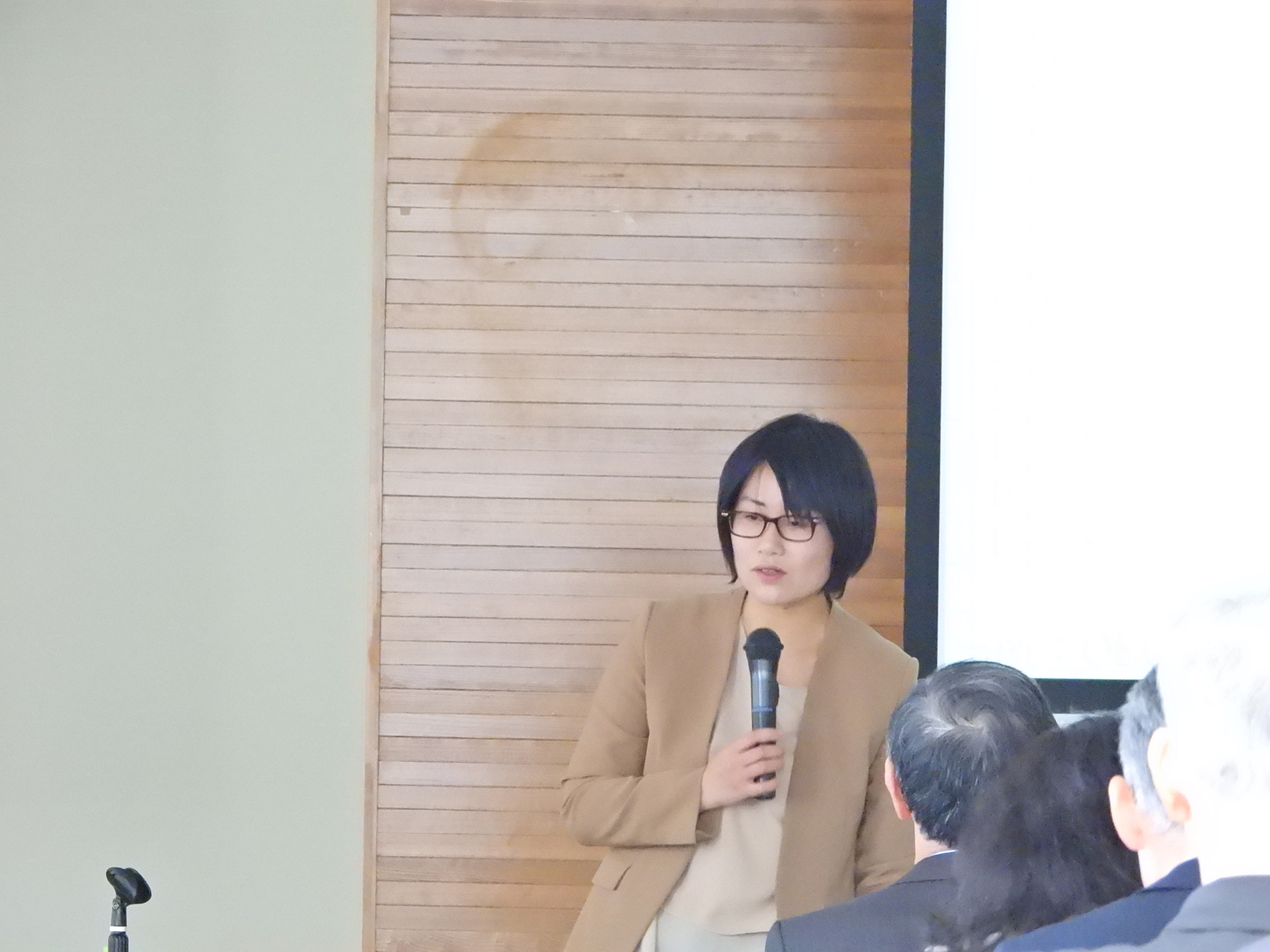福大 経済経営学類　藤原 遥准教授-2